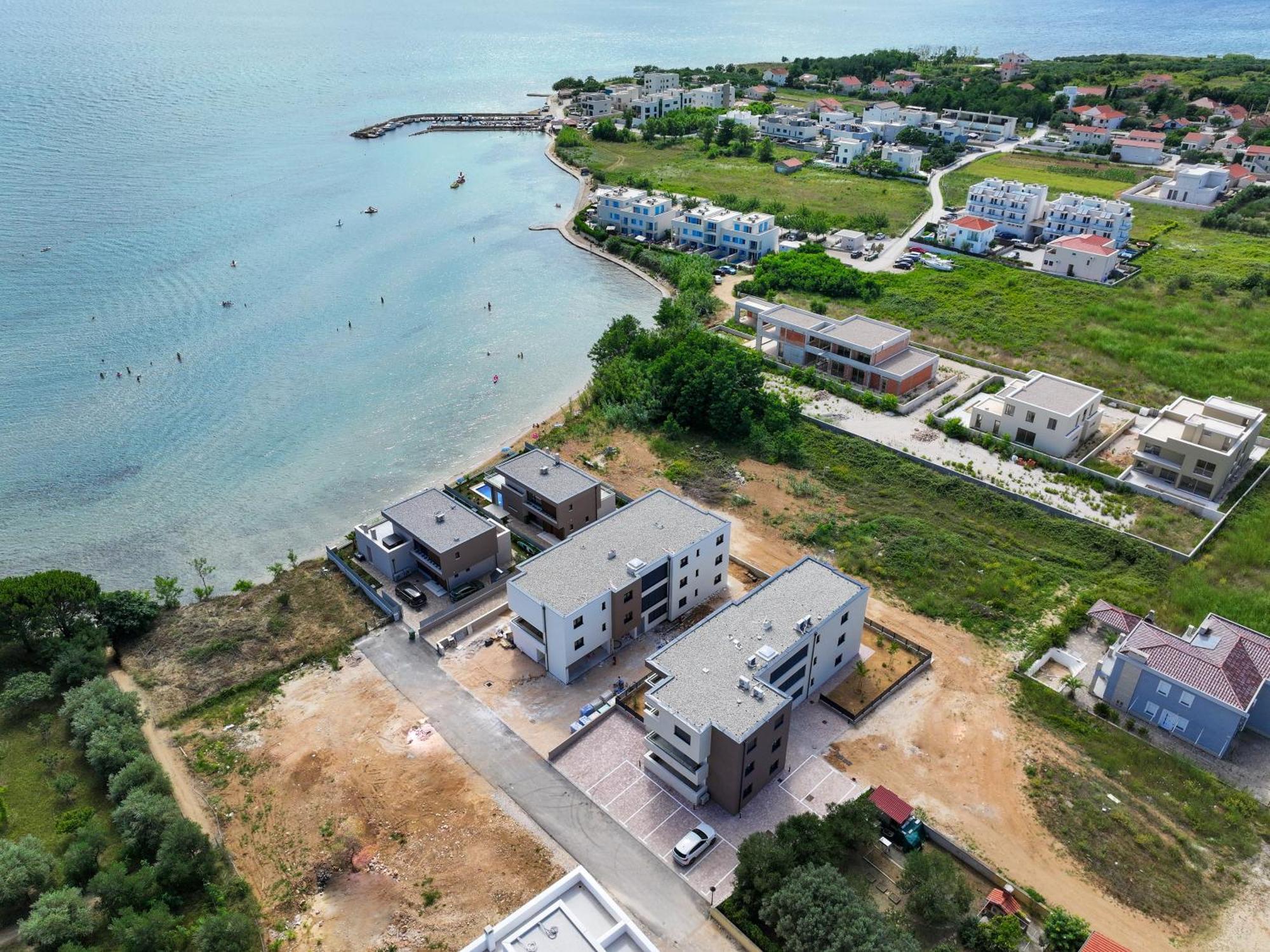 Deluxe Apartments Privlaka On The Sand Ngoại thất bức ảnh