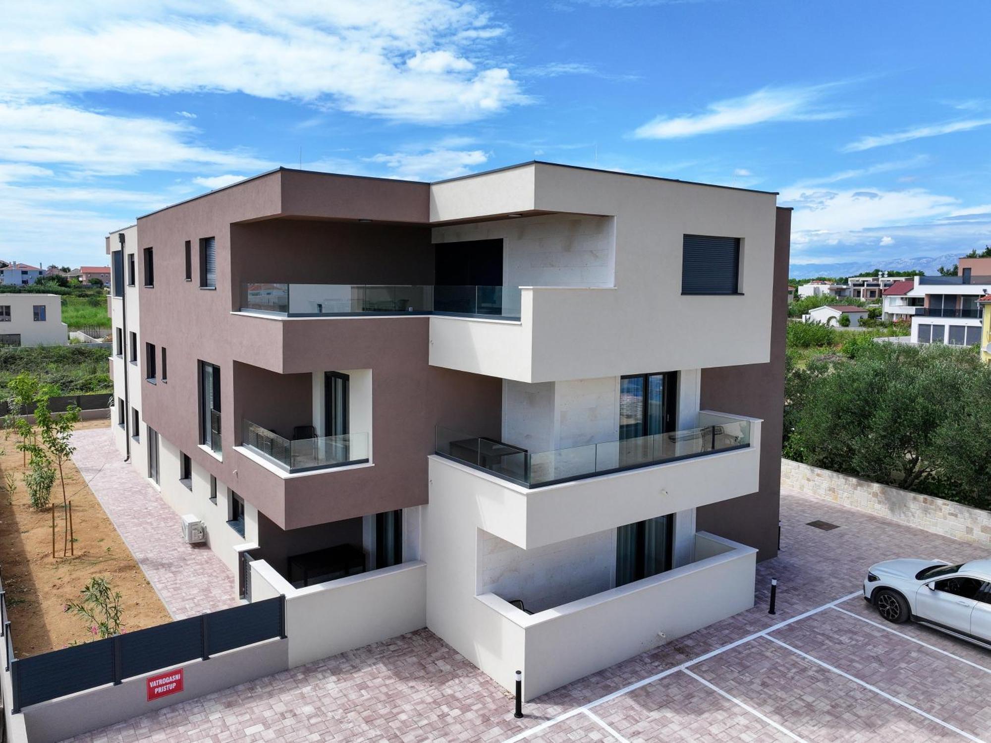 Deluxe Apartments Privlaka On The Sand Ngoại thất bức ảnh