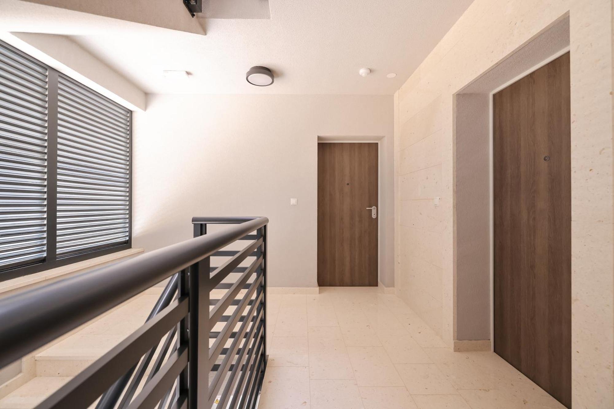 Deluxe Apartments Privlaka On The Sand Ngoại thất bức ảnh