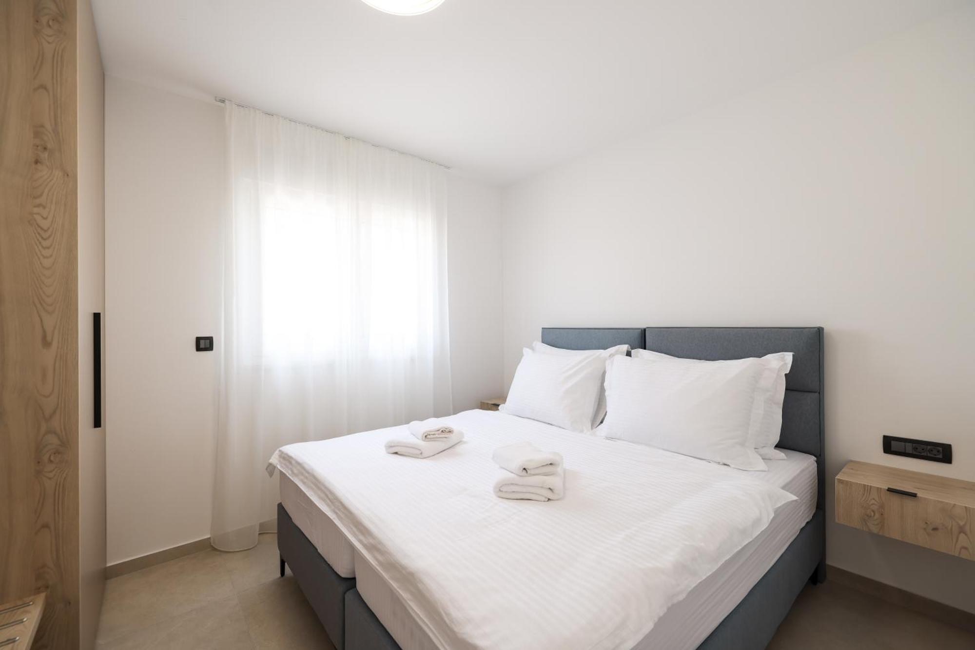 Deluxe Apartments Privlaka On The Sand Phòng bức ảnh