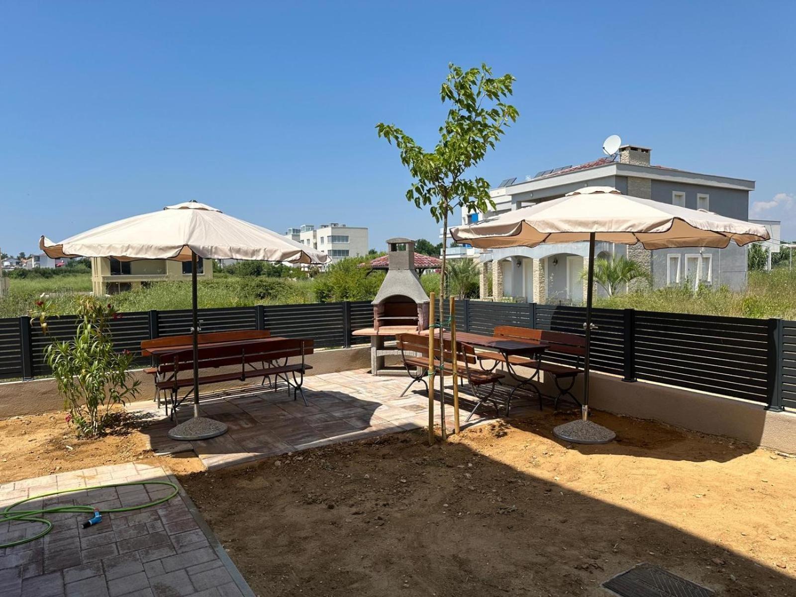 Deluxe Apartments Privlaka On The Sand Ngoại thất bức ảnh